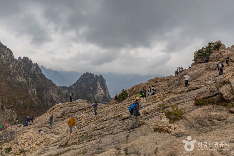 best recommended hikes in korea